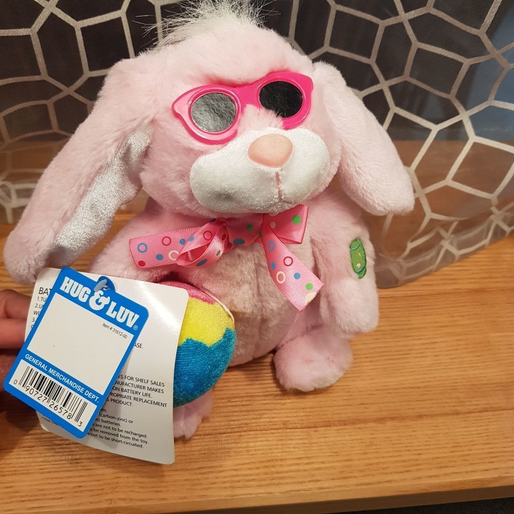 NEW Easter Bunny Rabbit Animated Stuffed Animal Pink Gift Sings Musical WORKS